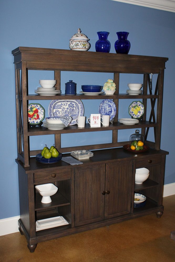 China Cabinet 944B