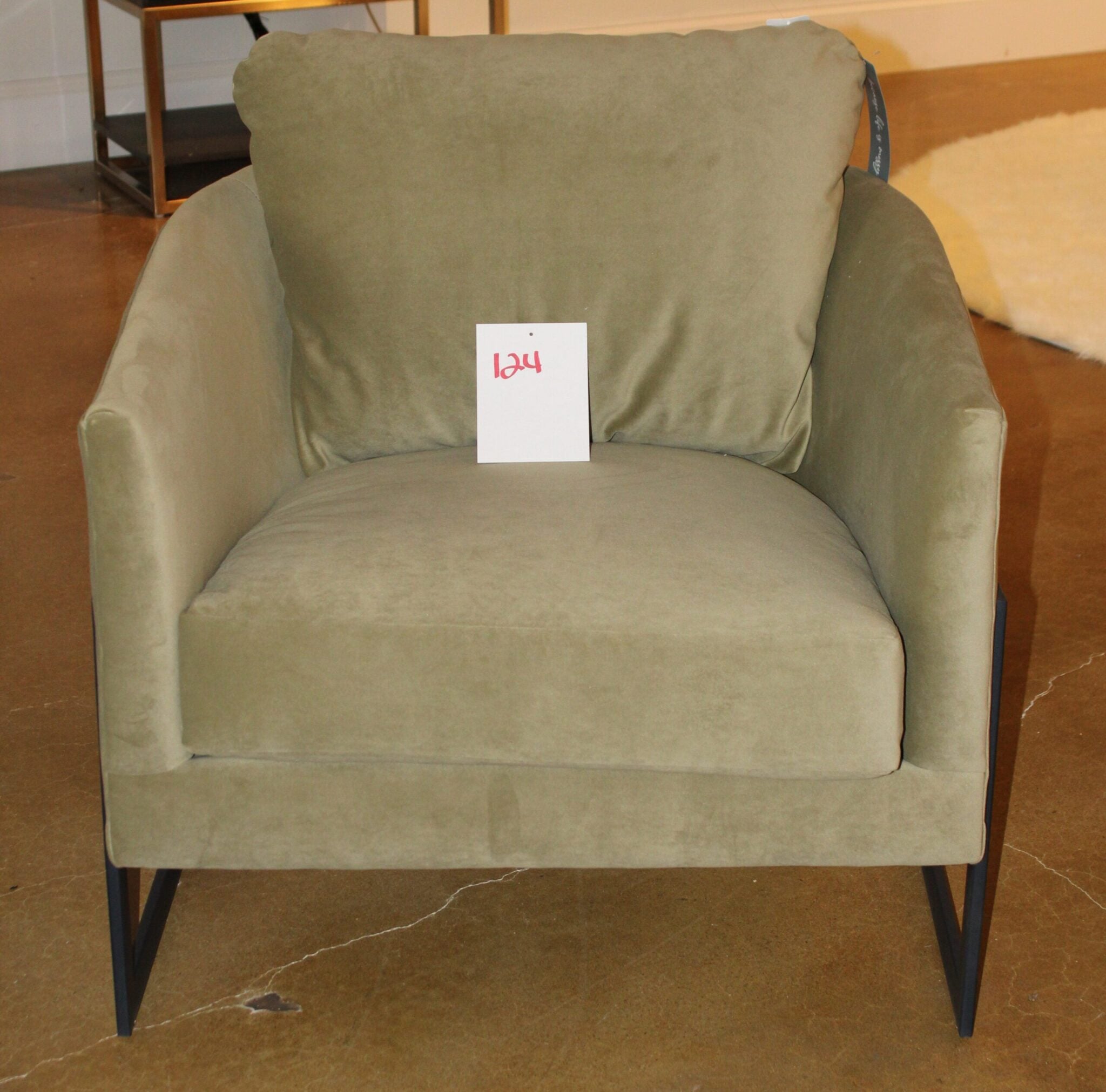 Accent Chair 124