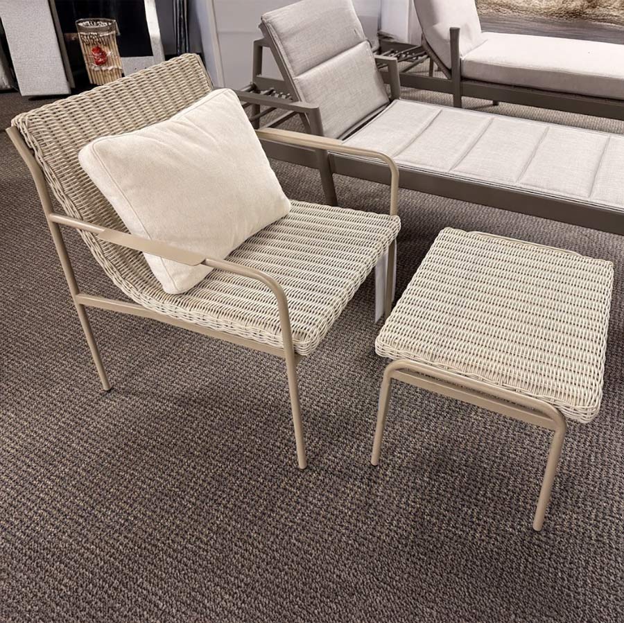 2pc Outdoor Chair/Ottoman Set