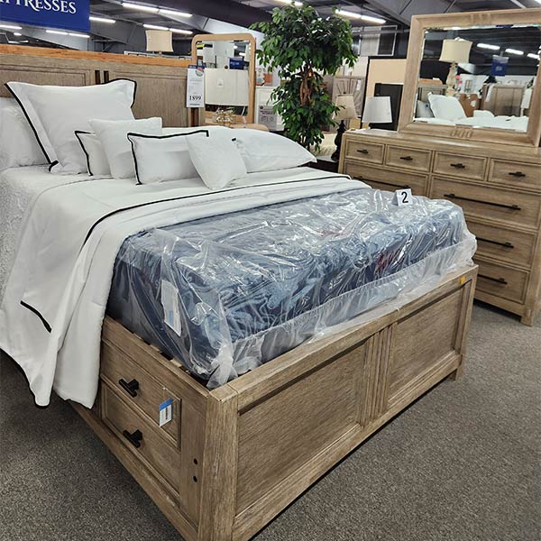 5pc Queen Bedroom Set 269