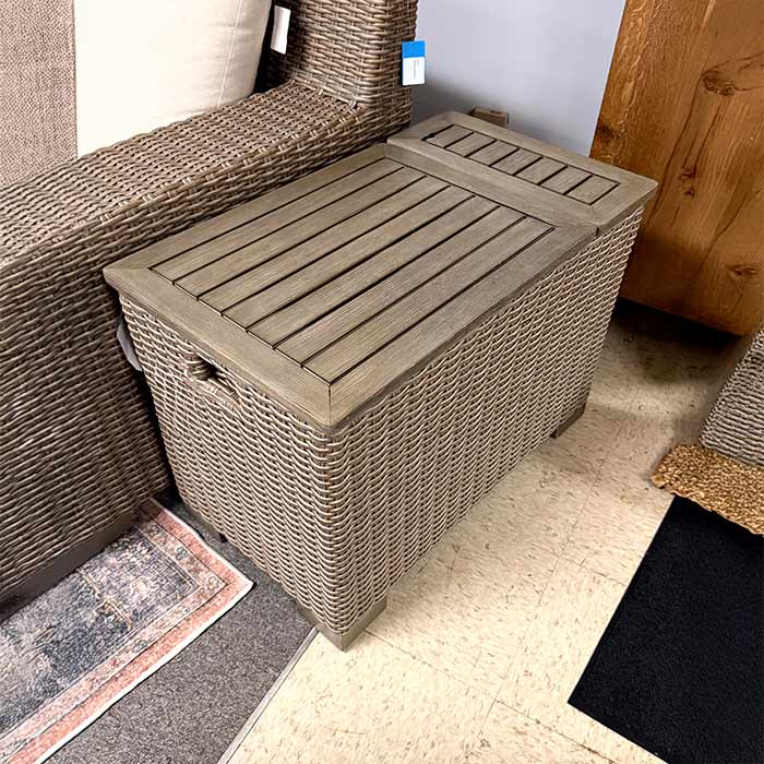 Outdoor Side Table w/ Cooler 145A